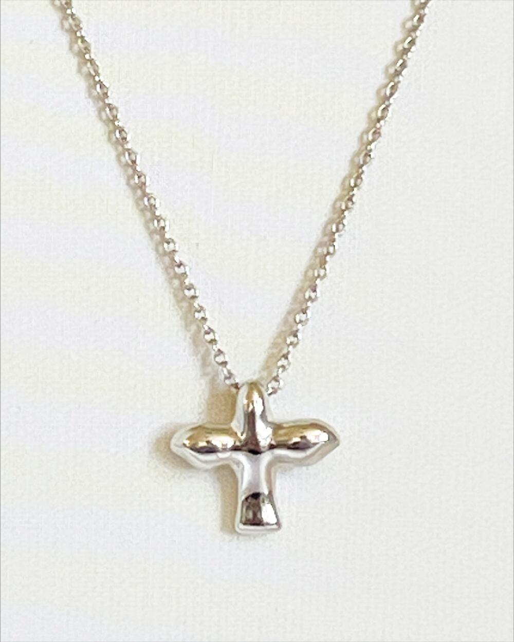 TIFFANY & CO Dove Bird Cross Sm Pendant Necklace 16" Sterling Silver Pouch & Box